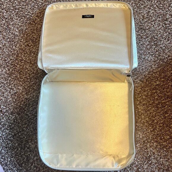 NWOT Lancome Limited Edition Gold Make Up Bag Train Case Large - Picture 4 of 4